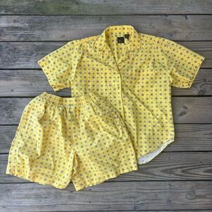 VTG ‘80s LizSport Yellow Shorts Set